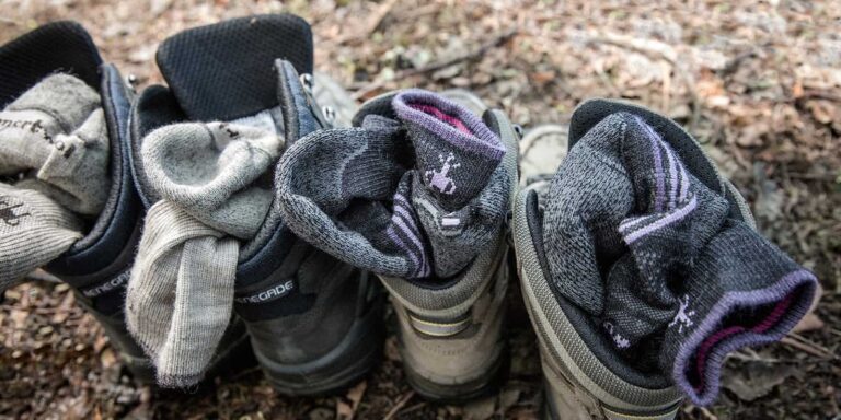 How to Choose Hiking Socks